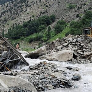 pakistanda sellerde 351 kisi oldu uNxaGDGL