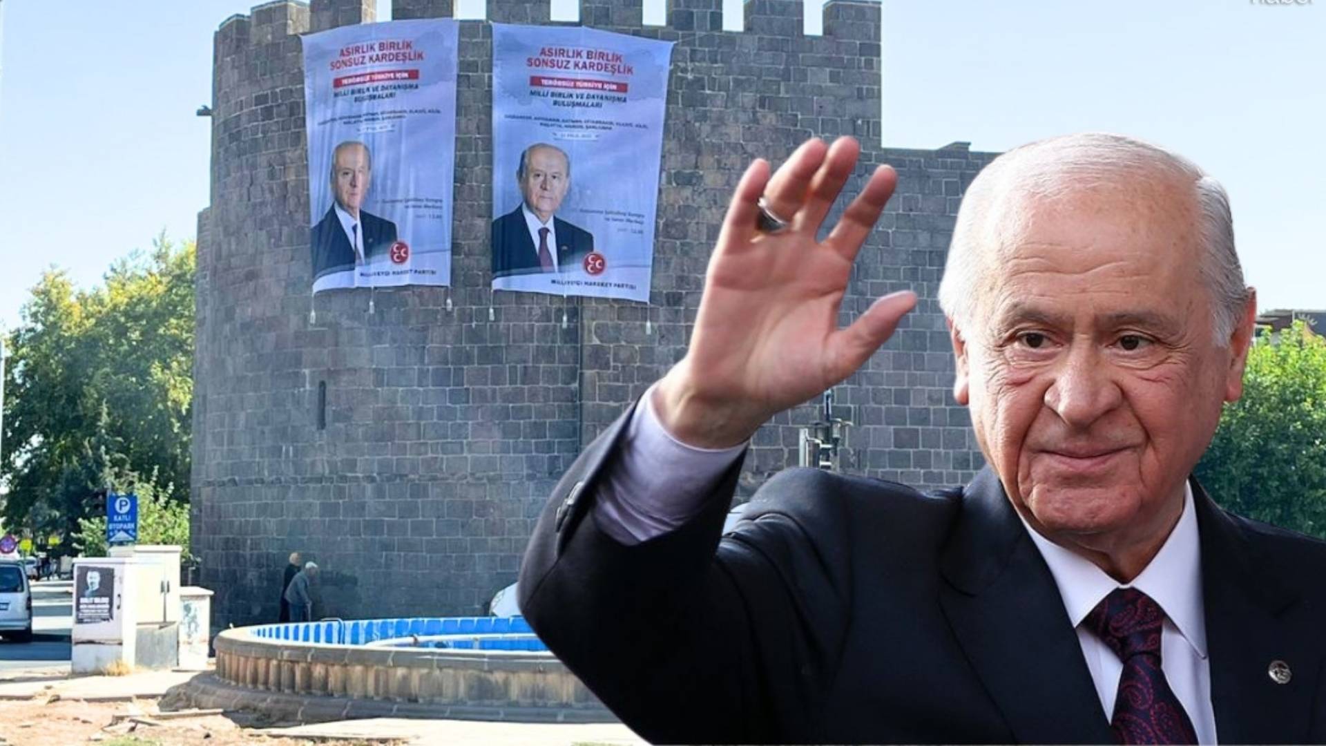 diyarbakir surlarina devlet bahceli posterleri asildi s81EVVzE