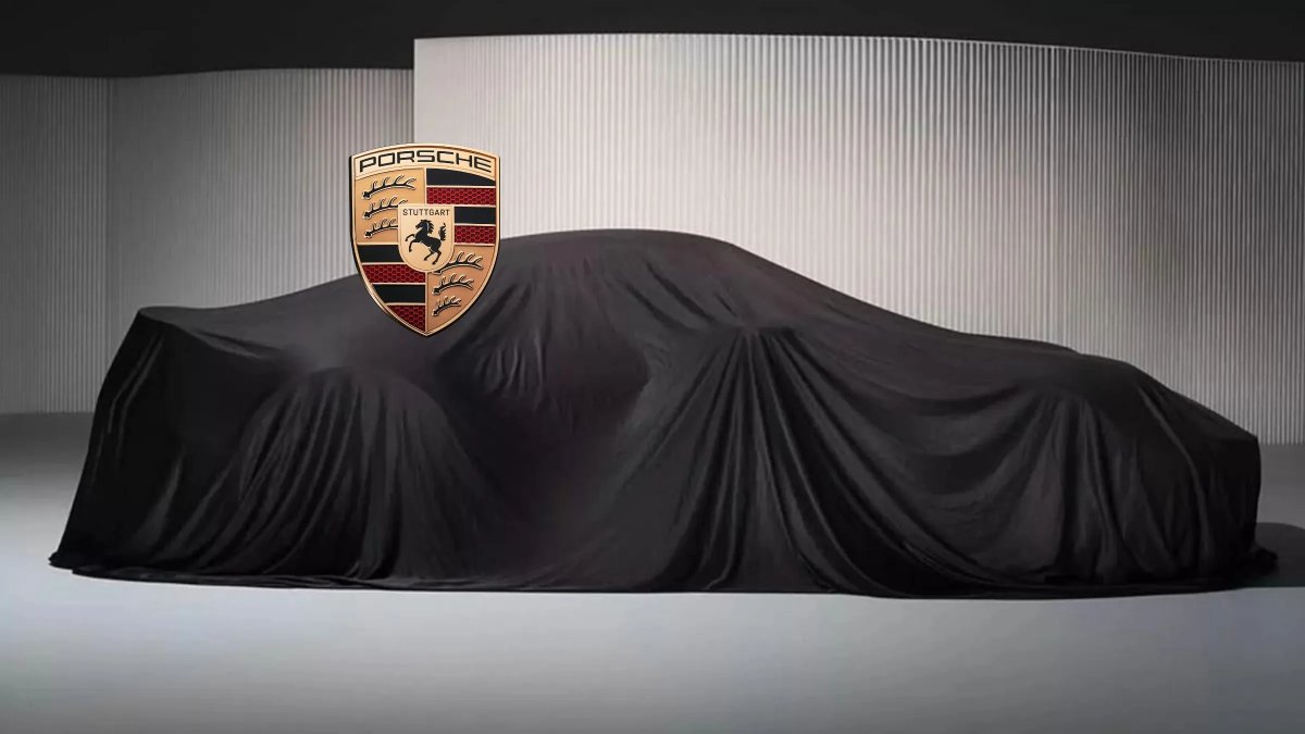 porsche yeni 911 turbo s modeli tanitti OSl8sg1B