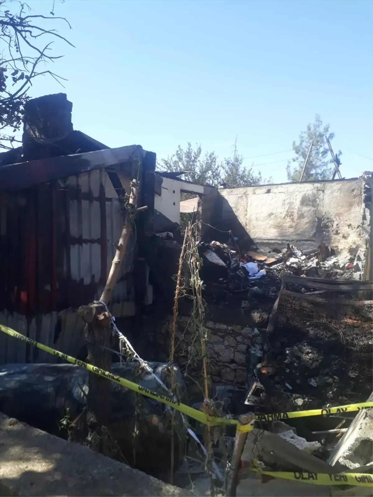 tarsusta yangin nine ve torunu hayatini kaybetti tAhvzffM