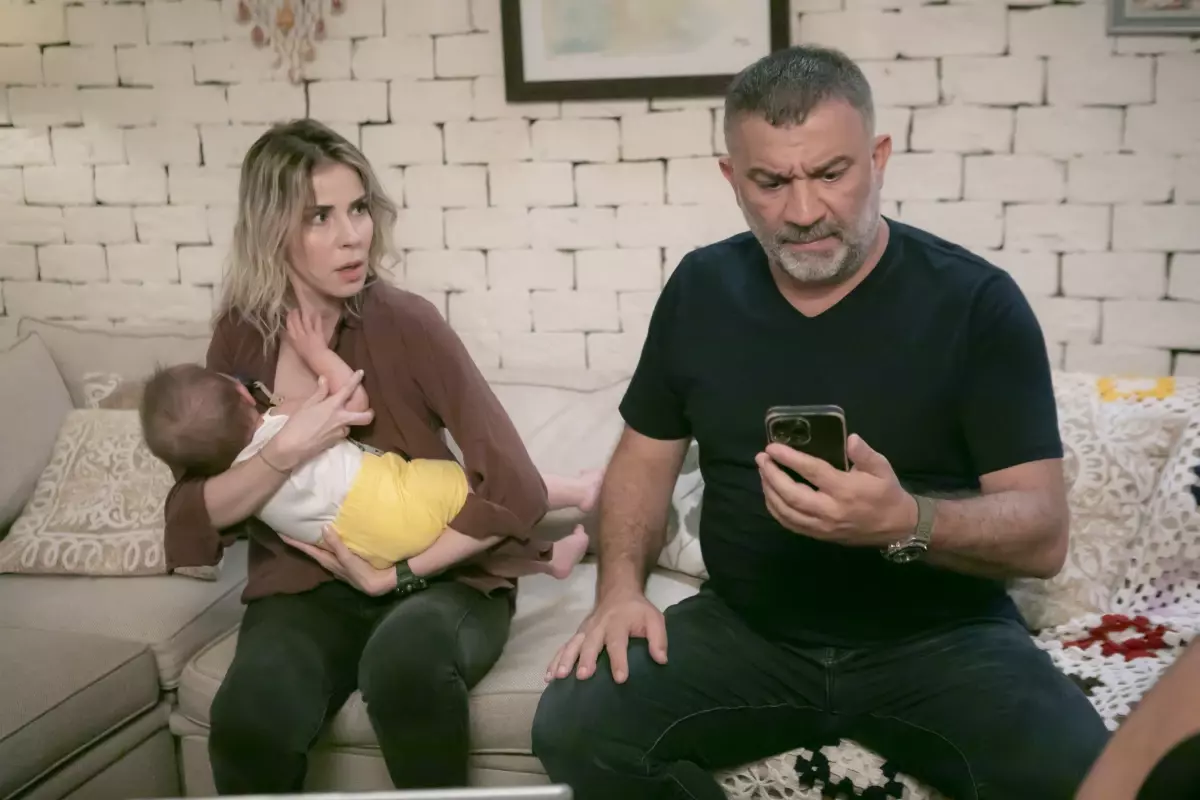 arka sokaklarda aile mutlulugu 2PZeQ3ZV