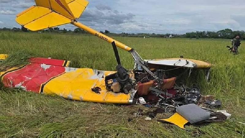 filipinlerde ucak dustu 2 olu PqObeCOM.jpg