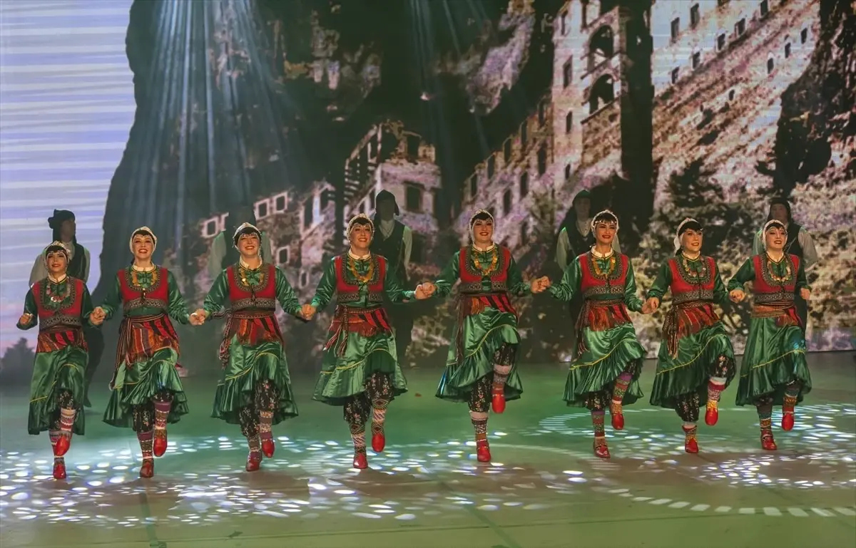 guzel sanatlar genel mudurlugu 90 yil etkinligi fsfhTI6L.jpg