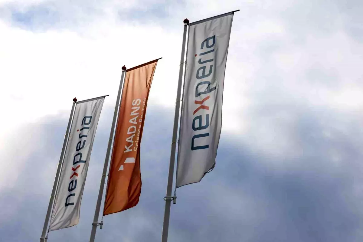 hollanda cinli cip ureticisi nexperiaya el koydu CAVjNDtA.jpg