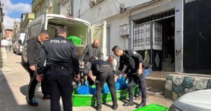 14-yasindaki-kiz-cocugu-babasini-bicakladi-polis-merkezine-gidip-teslim-oldu-hJcTRwNX