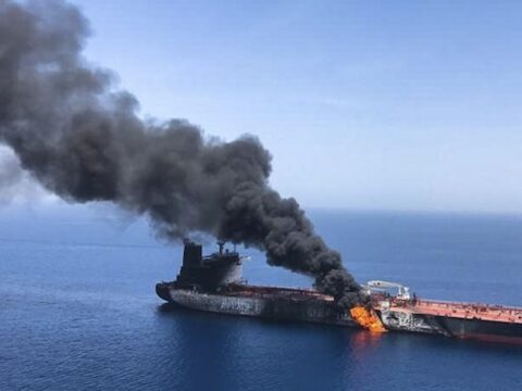 Anlaşmadan sonra bir ilk: Hürmüz Boğazı’nda gemiye saldırı