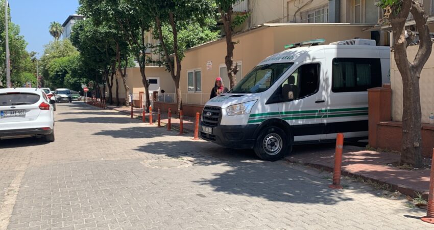 Biri 10 biri 7 yasindaydi iki kucuk kardesin acisi adanayi yakti zzwdJihq
