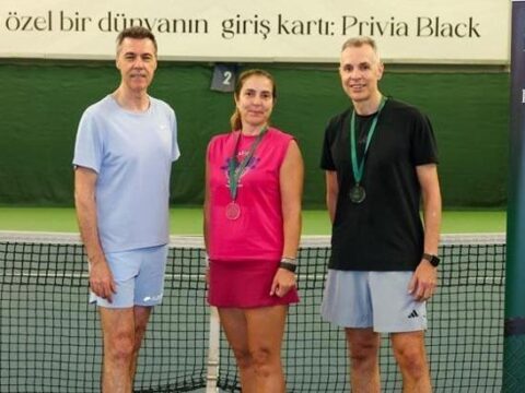 Turkiye is bankasi privia ozel bankacilik ayin oyuncusu tenis turnuvasinda oduller sahiplerini buldu dg894wma
